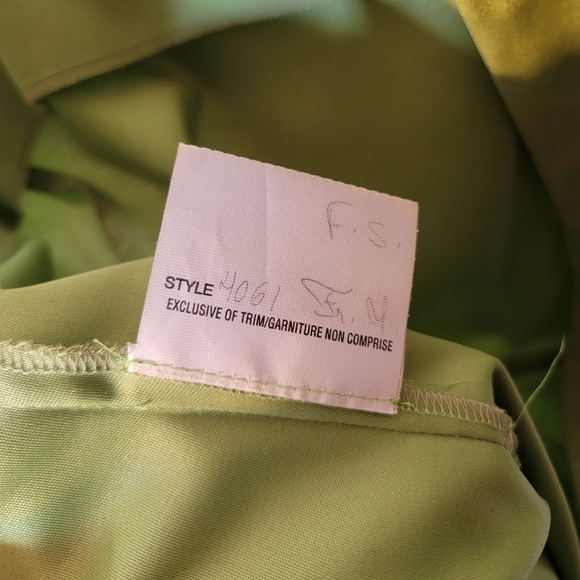 Farouche vintage dress with matching blazer. Bright green. Size 8. - Picture 13 of 14